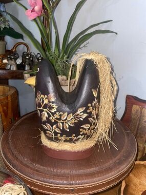 Vintage painted chicken